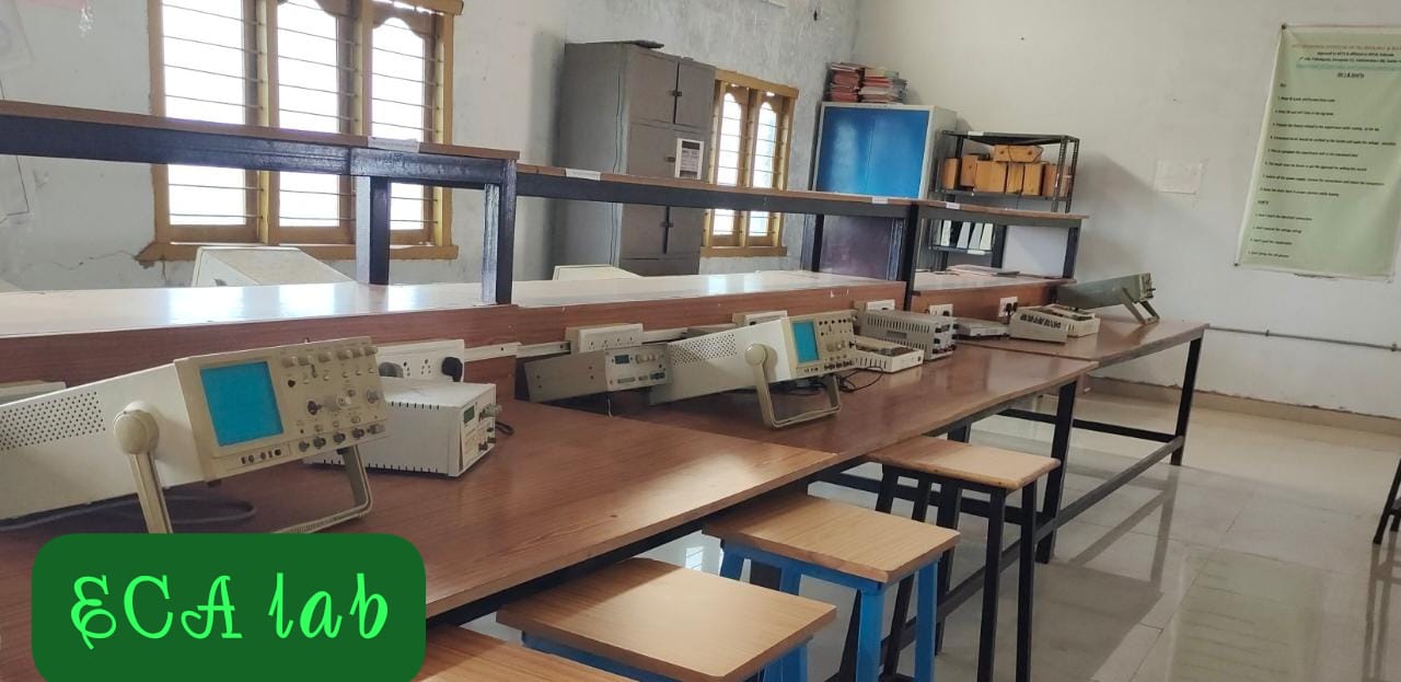 Electronics and Communication Engineering laboratory view 1